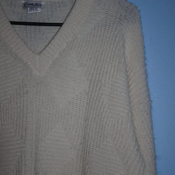 Cuddle Knit Made in the USA V-Neck Sweater Women's Small Modest Vintage - Picture 5 of 14